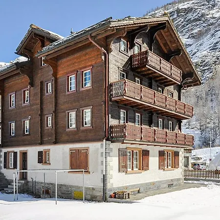 Haus Weissmies *