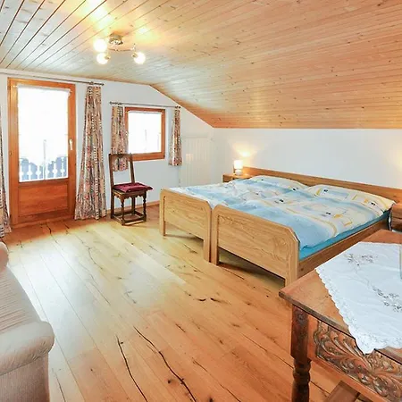 Haus Weissmies Apartment